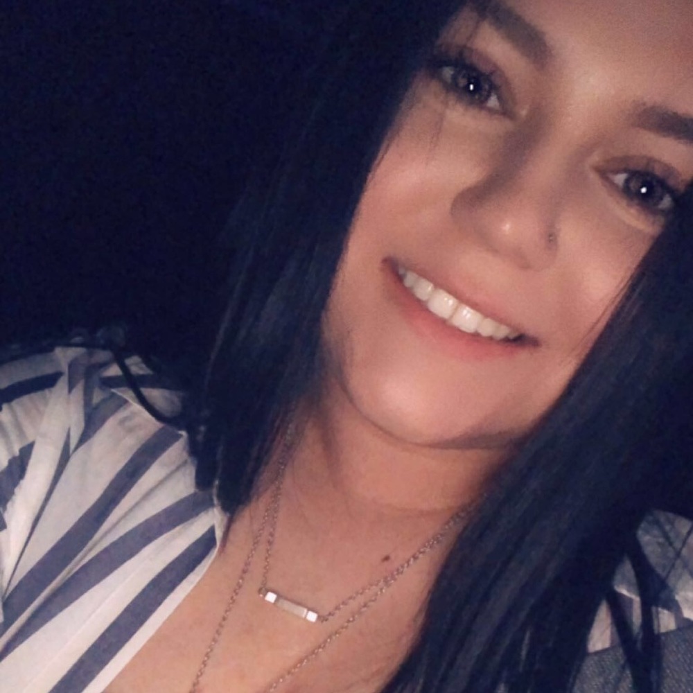 Meet your Posher, Edith